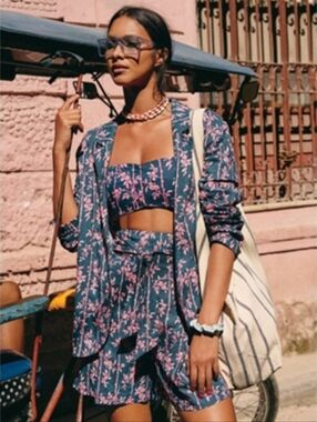 Free People 2 Piece Set 💙🩷